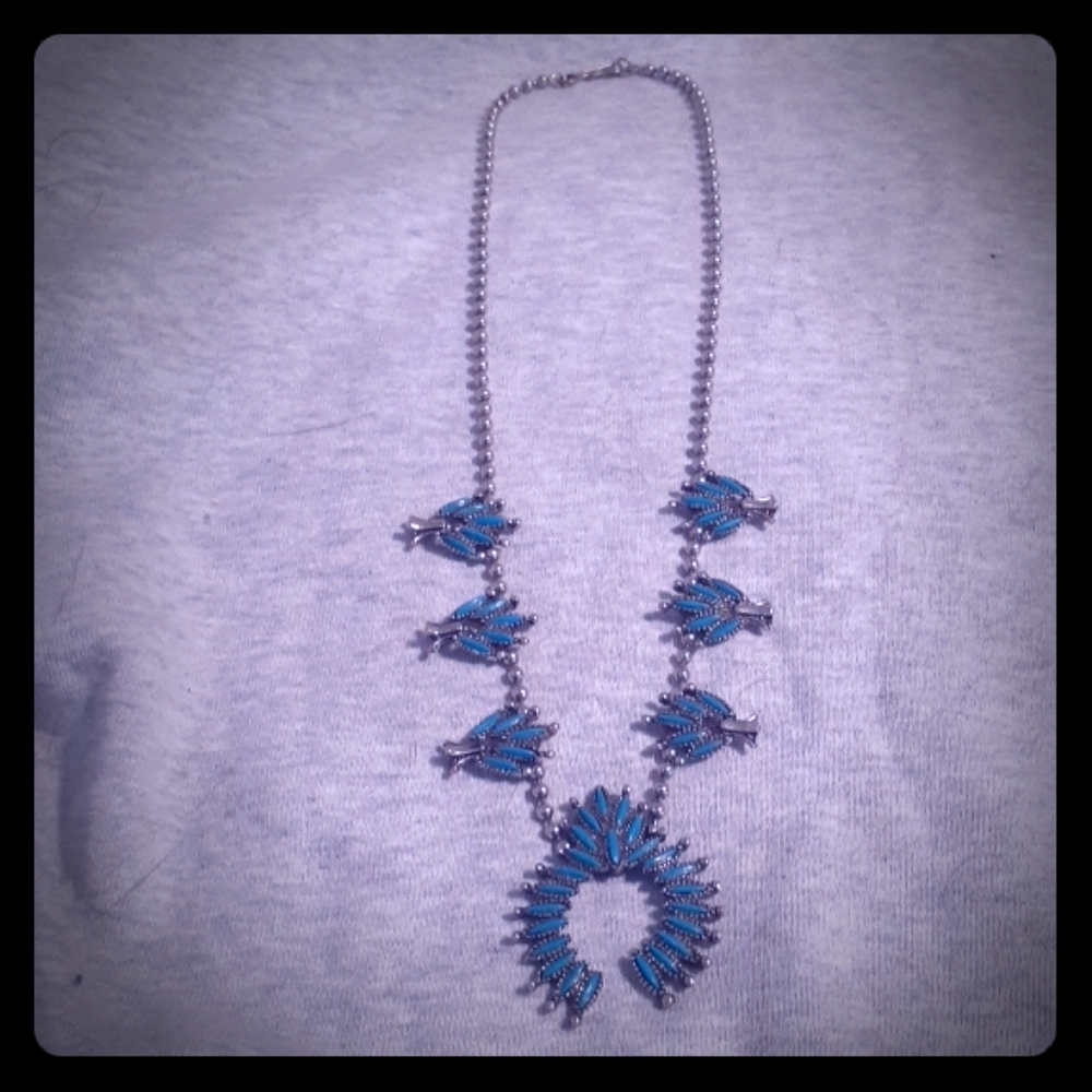 BaubleBar Squash Blossom